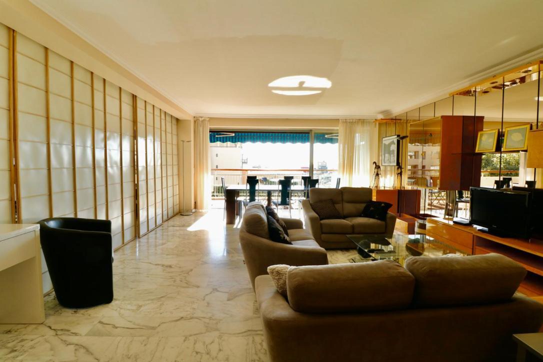 2, 3 And 4 Bedroom Sea View Forville Apartments 5 Mins From The Palais Cannes Exterior photo