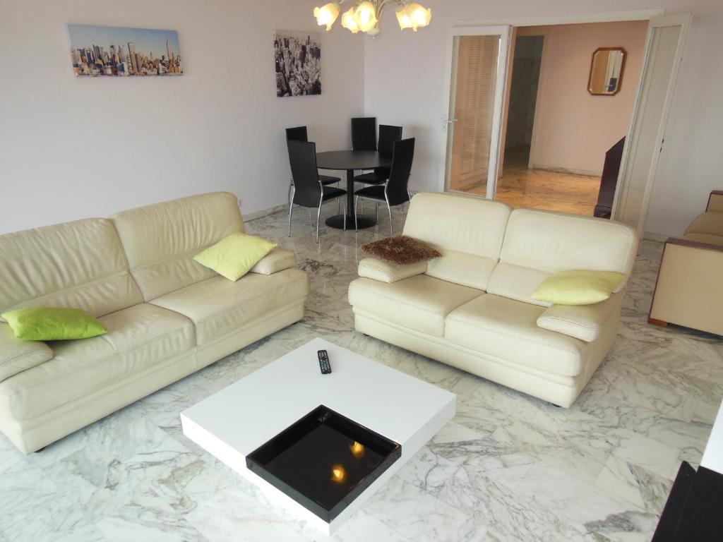 2, 3 And 4 Bedroom Sea View Forville Apartments 5 Mins From The Palais Cannes Room photo
